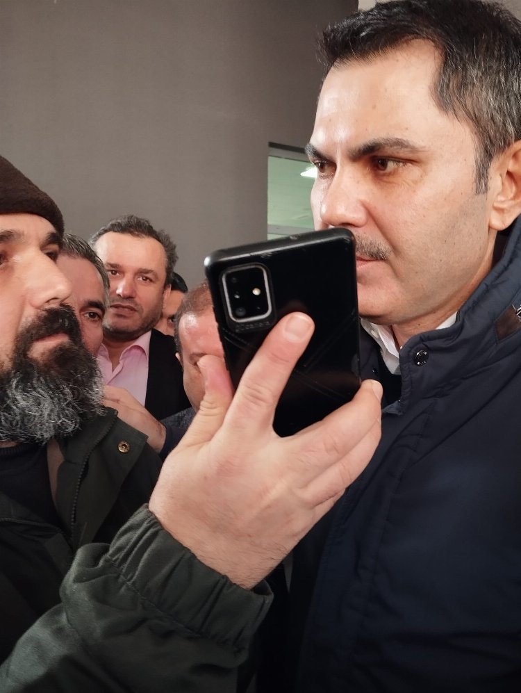 Staj ve Çıraklar Sigortası Mağdurları Murat Kurum’la buluştu