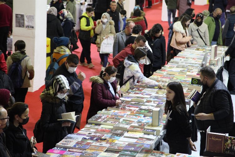 Bursa Kitap Fuarı’na 21. kez kapı açıyor