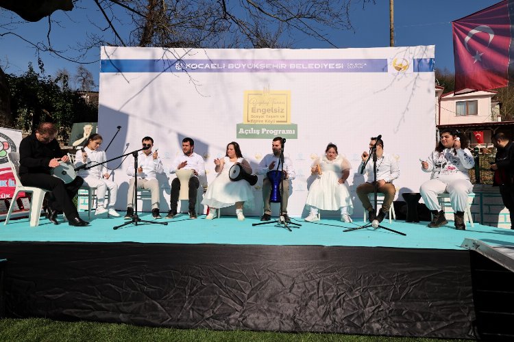 Buğday Tanesi Engelsiz Sosyal Yaşam Köyü açıldı