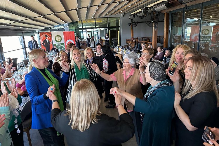 ‘Yüz Güldüren Anneler’den ‘huzur’ veren buluşma