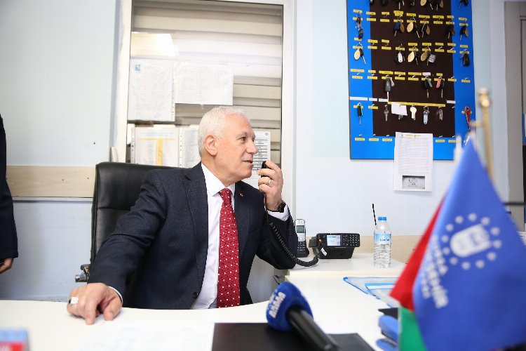 Bursa’da Başkan Bozbey’den Büyükşehir çalışanlarına ziyaret