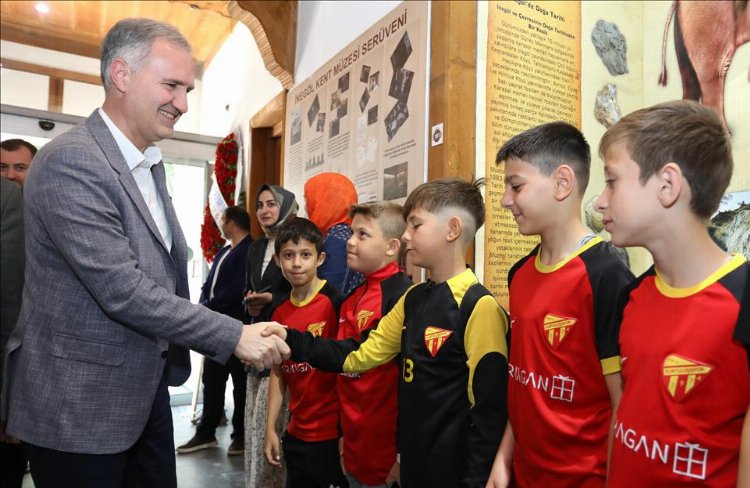 İnegöl’de “Kurtuluşspor” sergisi açıldı