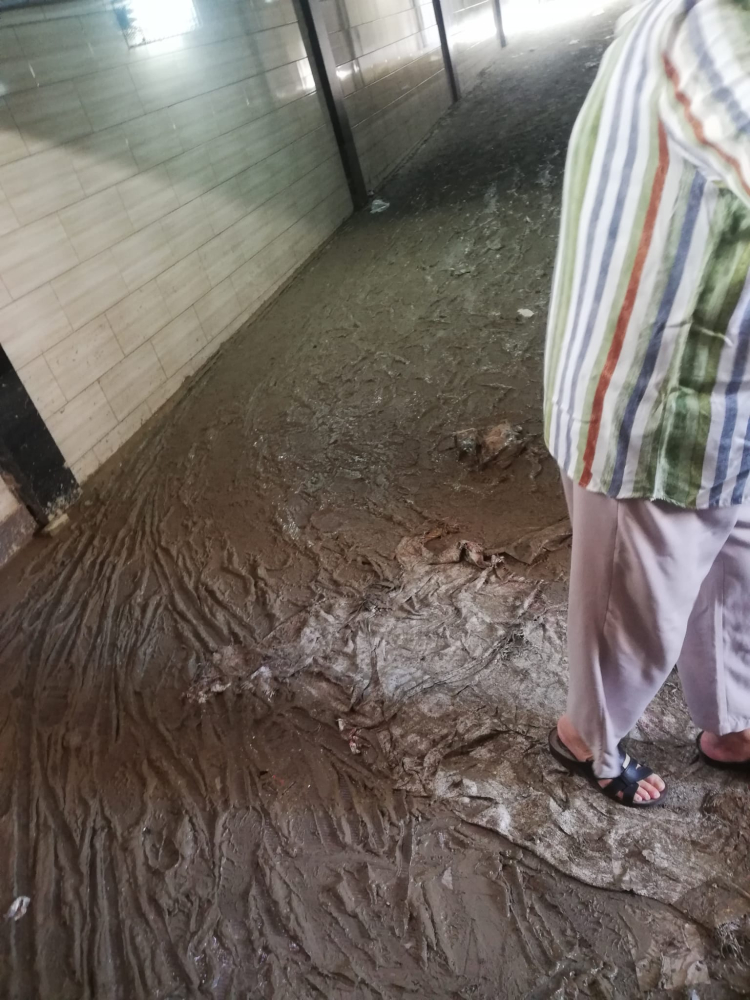 Mudanya Güzelyalı yaya altgeçidi çamur deryası içinde!