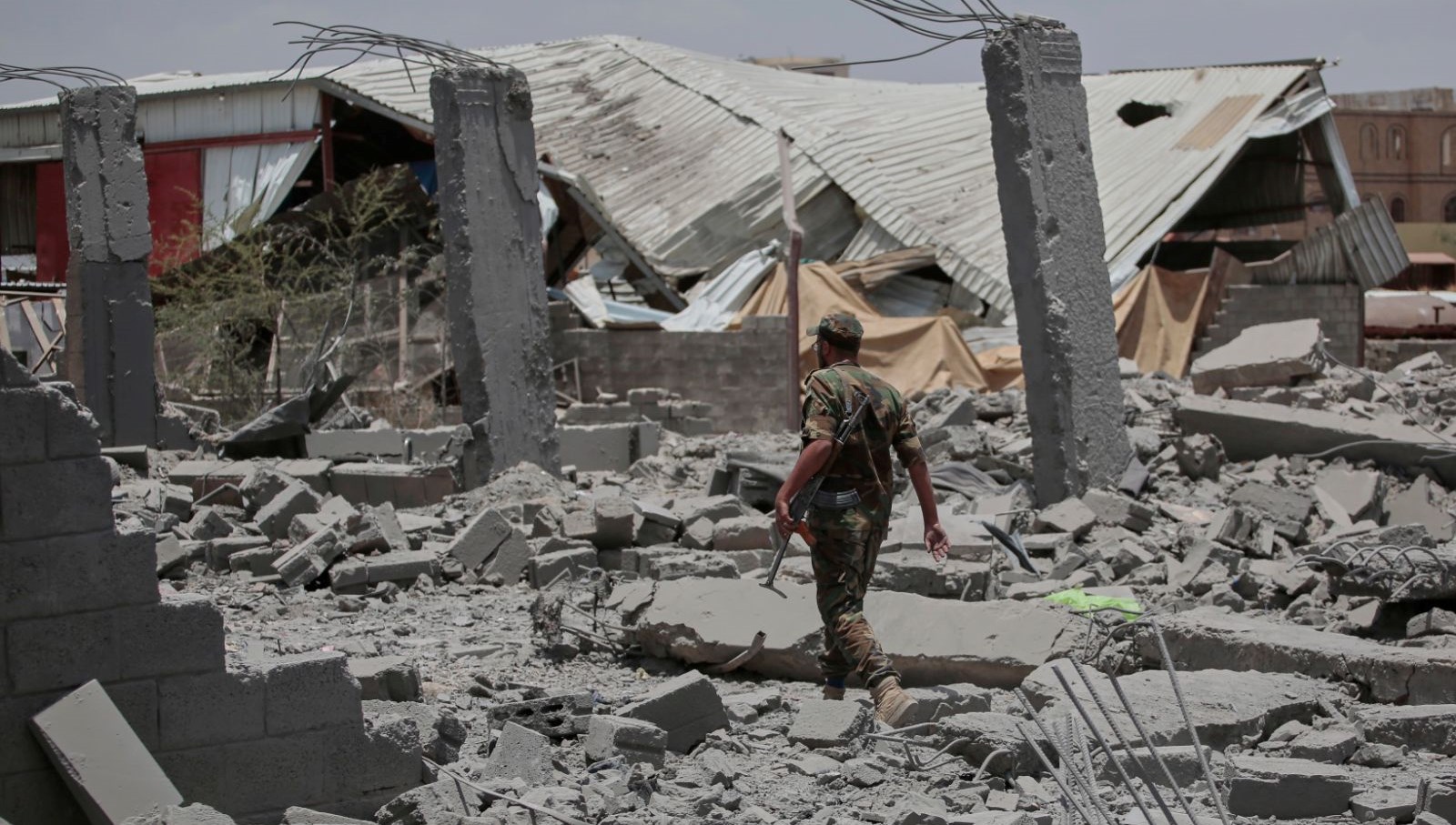 ABD savaş uçakları Afrikalı göçmenleri vurdu! 35 kişi öldü