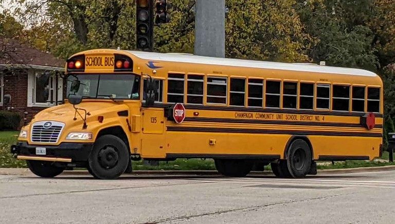 ABD’de okul otobüsü devrildi: 1 kişi hayatını kaybetti