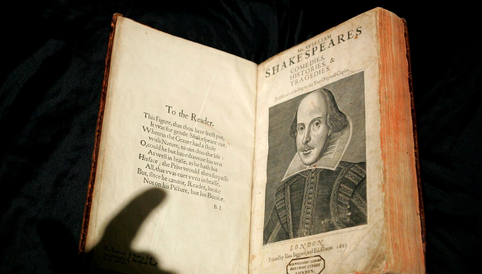 Edebiyat tarihinin hazinesi: Shakespeare’in birinci baskıları rekor fiyata satılabilir