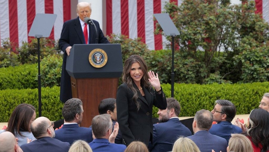 “Fenomen” bakan ülkeyi karıştırdı