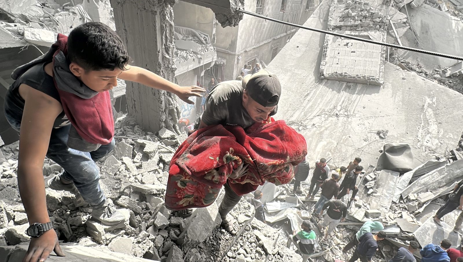 Gazze’deki hükümetten “insani çöküş” uyarısı