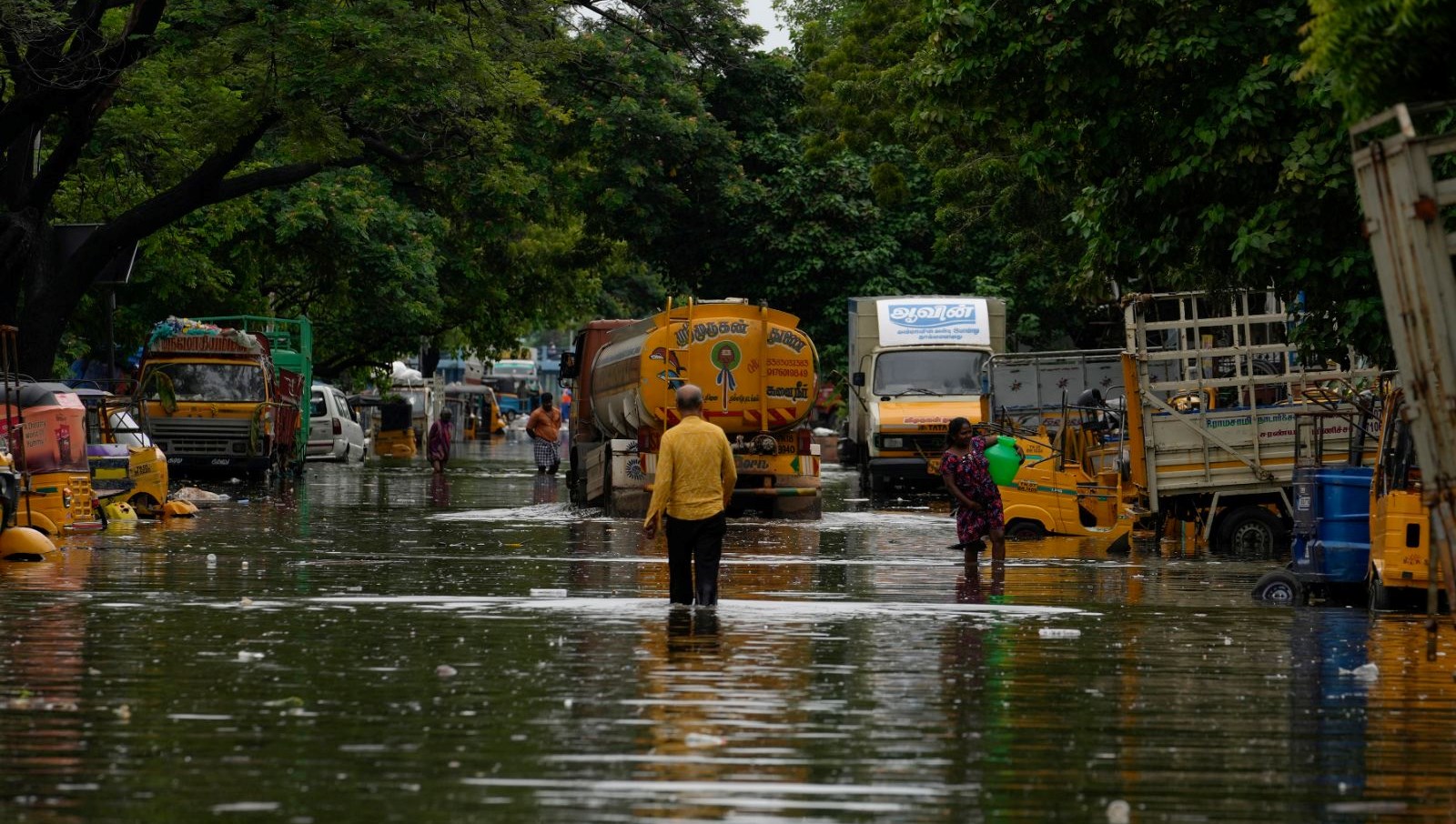 Hindistan’da şiddetli yağış ve sel: 3 meyyit