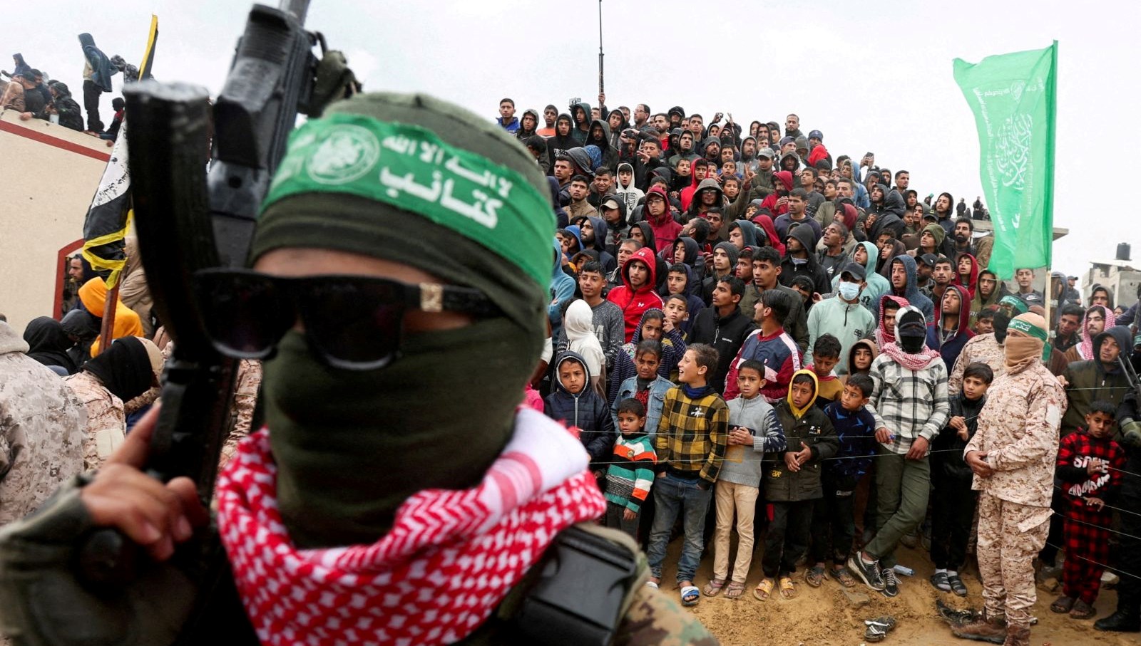 İsrail, esir takasıyla bıraktığı Filistinlilerin peşinde