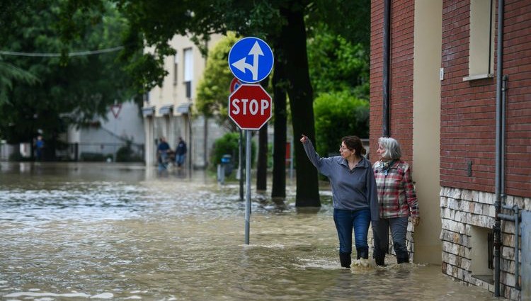 İtalya’da şiddetli yağış ve sel: 3 kişi hayatını kaybetti