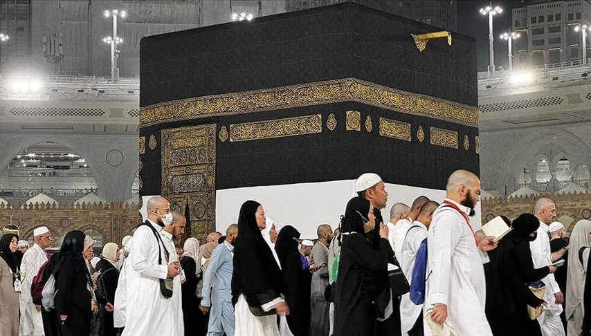Suudi Arabistan, hacca müsaadesiz gelenlere ceza uygulayacak