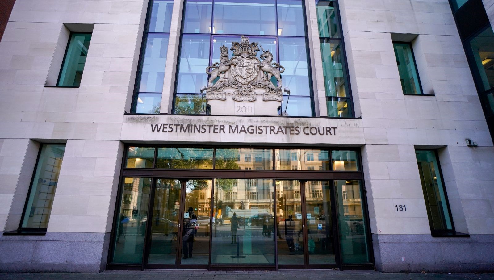 Türkiye iadesini istedi: Çocuk istismarıyla suçlanan İngiliz öğretmen hakim karşısında