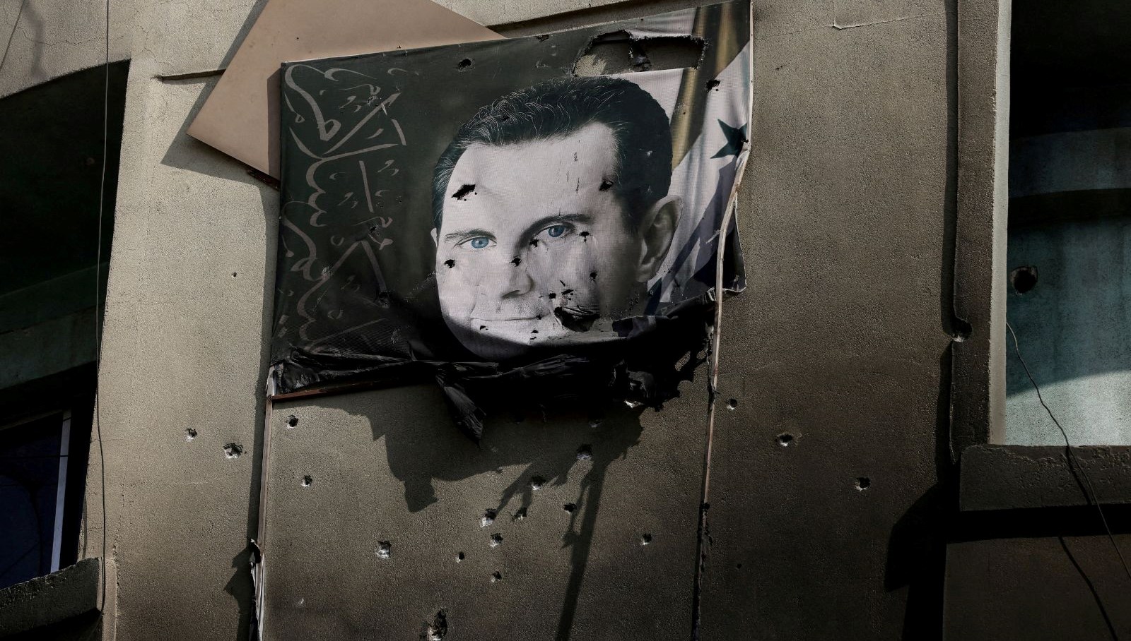 Zımnî operasyon ifşa oldu: Esad, Suriye’den para ve bâtın dokümanları bu türlü kaçırmış