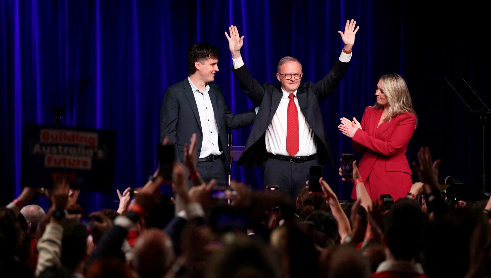 Avustralya’da seçimi İşçi Partisi kazandı: Öncelik “karanlık gölge” ile uğraş