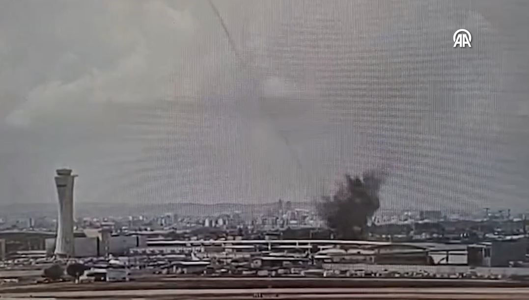 Husiler, milyarlarca dolarlık savunma sistemlerini nasıl aştı