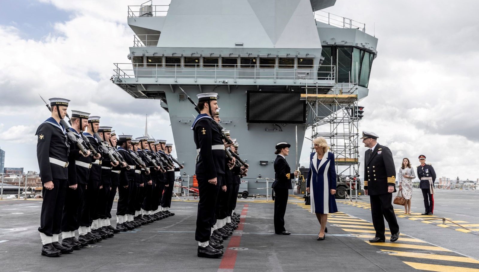 1971’den bu yana bir birinci: İngiliz uçak gemisi Hint-Pasifik’te tatbikatlara katılacak
