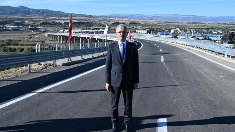 Bayan sürücü ve motokuryelerle ilgili düzenleme! Bakan Uraloğlu açıkladı – Düzgün Haber