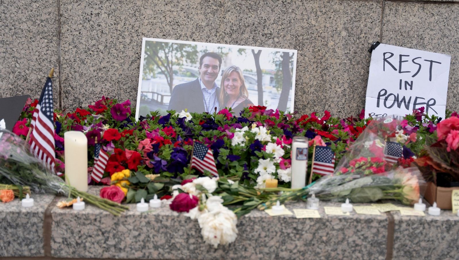 Demokrat Eyalet Meclisi Başkanı ve eşini öldüren kuşkulu yakalandı