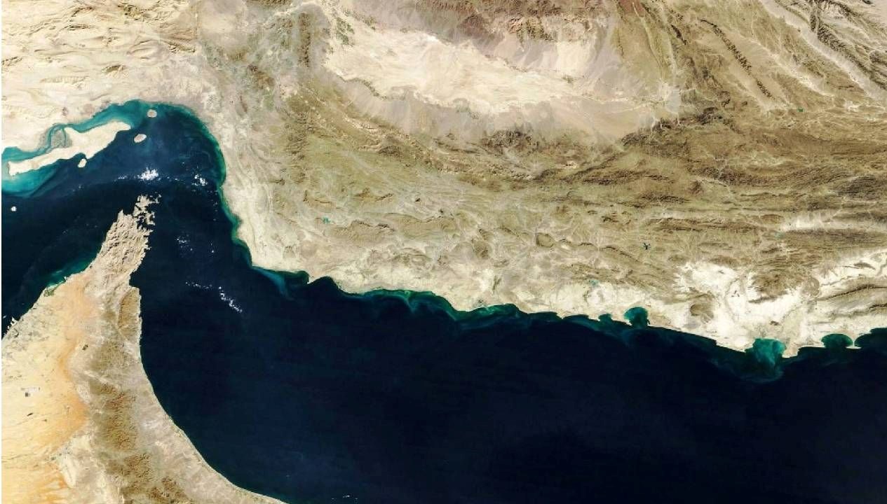 Sav: ABD saldırırsa İran Hürmüz Boğazı’nı mayınlayabilir