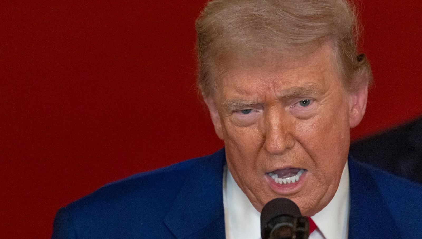 Trump’tan Medvedev’e sert reaksiyon