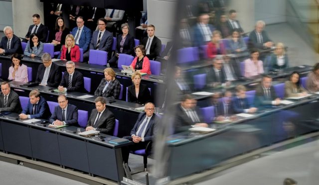 almanya-federal-meclisinden-kritik-aile-birlesimi-karari-eYjx3qCN.jpg