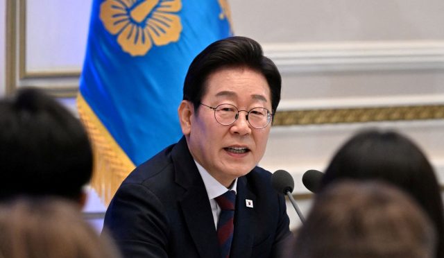 cumhurbaskani-erdogan-guney-kore-liderijae-myung-ile-gorustu-sx8vpiHj.jpg