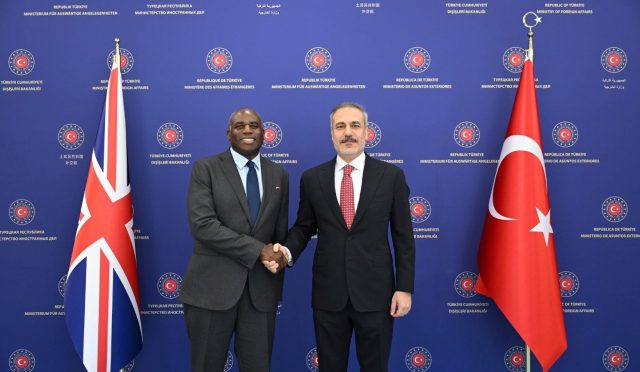 disisleri-bakani-fidan-ankarada-ingiliz-mevkidasiyla-gorustu-cjTtc5n8.jpg