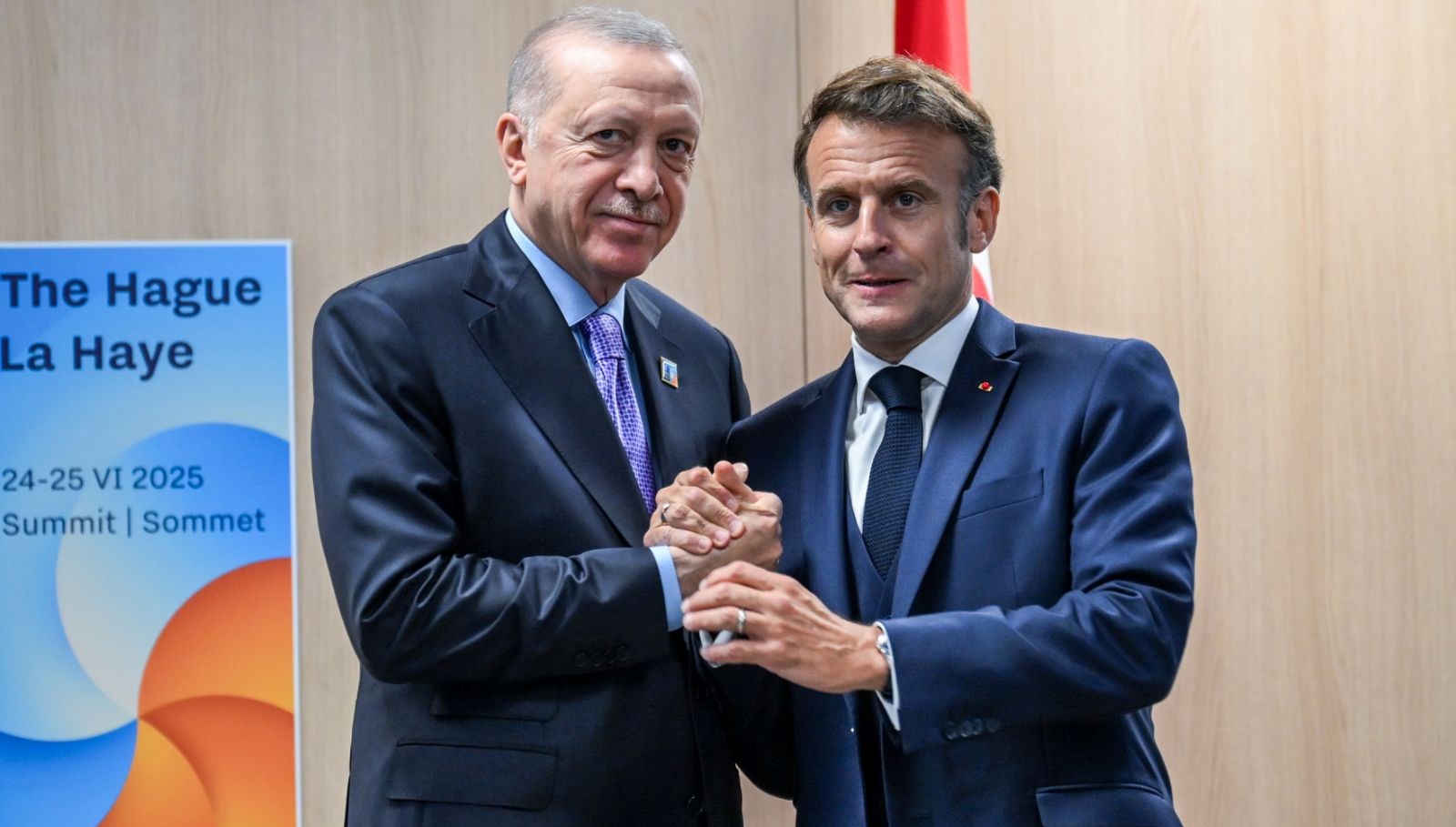 Erdoğan-Macron görüşmesi dünya basınında: “Çelik Kubbe” planları hızlanıyor mu?