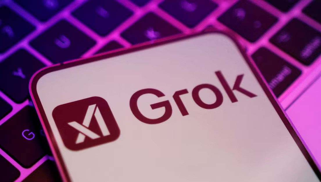 Grok’a ne oldu? X’in yapay zekası denetimden çıktı, küfürler yağdırdı