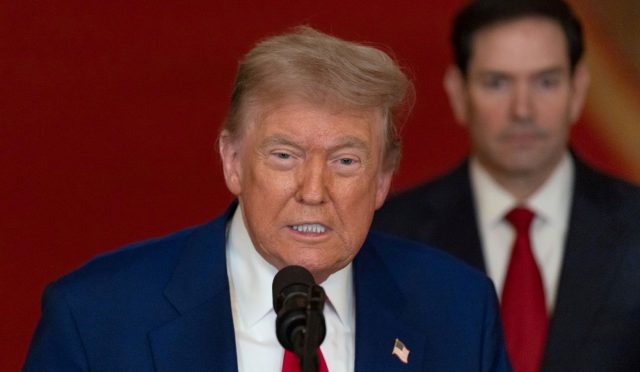 iran-nukleerine-30-milyar-dolar-haberine-trumptan-sert-reaksiyon-sEz4ITSW.jpg