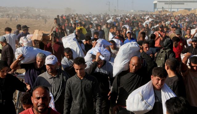 israil-ordusundan-han-yunusa-kusatma-15-kilometrelik-koridor-acildi-uDudDJIr.jpg