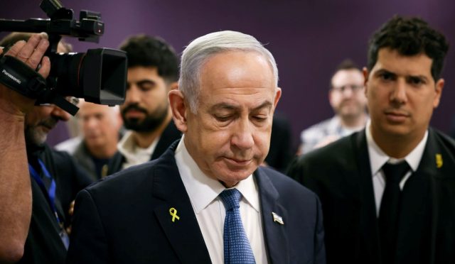 israilde-koalisyon-catirdiyor-bir-parti-daha-hukumetten-cekildi-WWkLbkD3.jpg