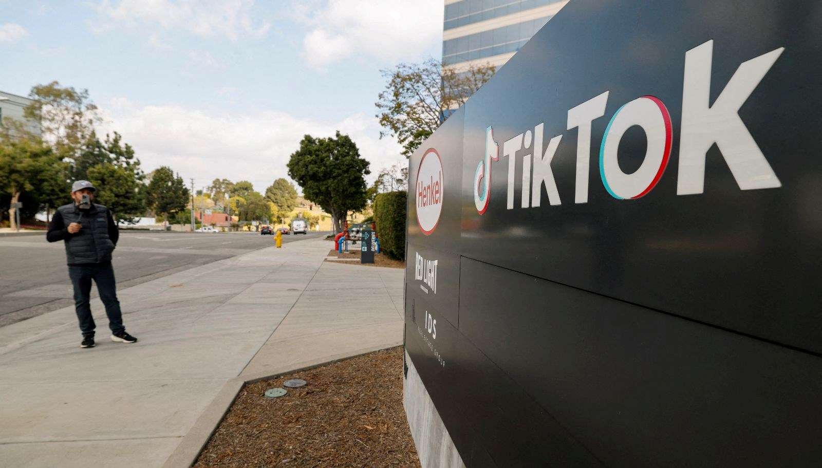 Pakistan’da bir erkek, TikTok hesabını silmeyen kızını öldürdü