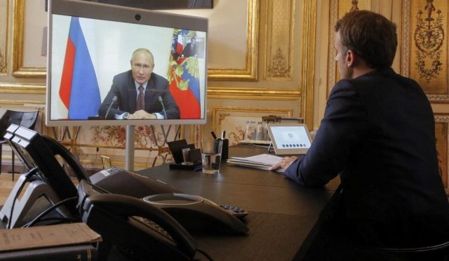 putin-ve-macrontelefonda-gorustu-2022den-bu-yana-birinci-gorusme-g9ADrOsg.jpg