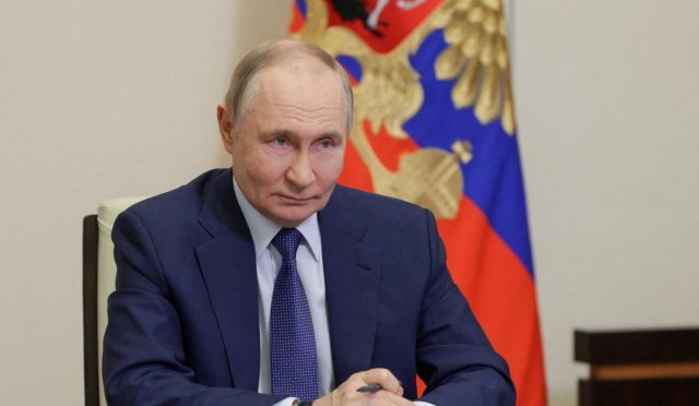 putinden-saraya-davet-suriyede-cikarlarimiz-var-ruZbct9f.jpg