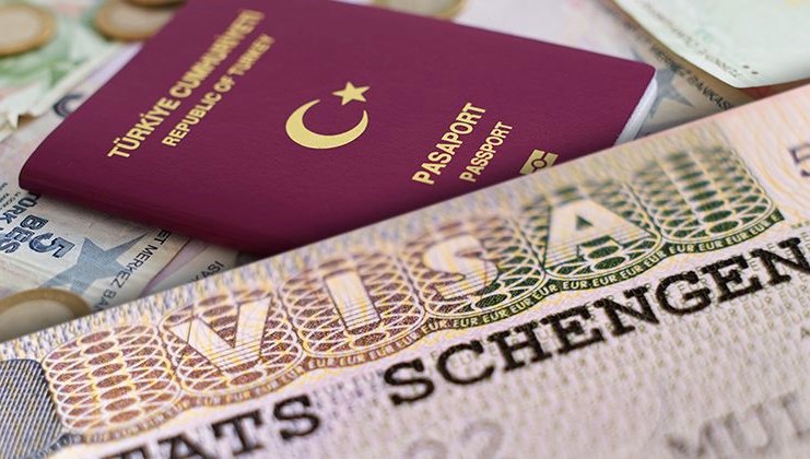 Türk vatandaşlarına Schengen kolaylığı muştusu