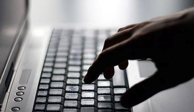 wi-fi-tarihe-gomulebilir-isikla-bilgi-aktaran-yeni-li-fi-teknolojisi-nedir-CsLEgVQZ.jpg
