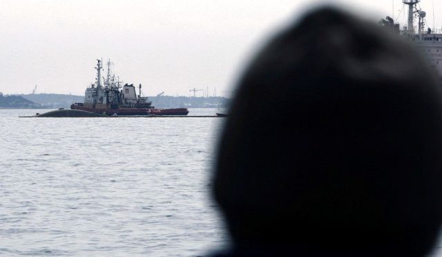 yasak-tanimayan-rota-dunyanin-en-buyuk-tanker-filosunda-petrol-catlagi-NeYFL72n.jpg
