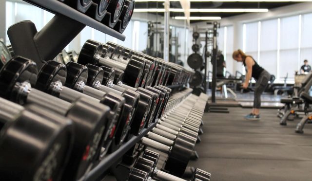 300-yillik-salon-uyeligi-satip-ortadan-kayboldular-MXEY953A.jpg