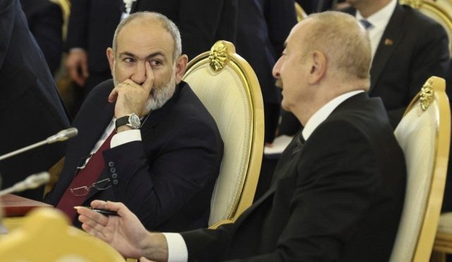 abdde-kritik-gorusme-ermenistan-ve-azerbaycan-baskanlari-trumpla-bir-ortaya-geliyor-MspAvscm.jpg