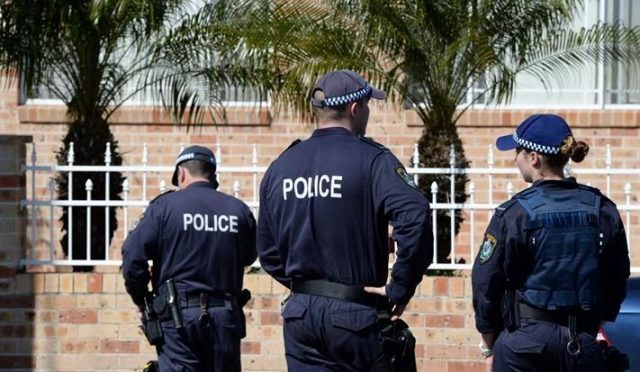 avustralyada-silahli-hucum-iki-polis-oldu-biri-yarali-PaiDZAG9.jpg