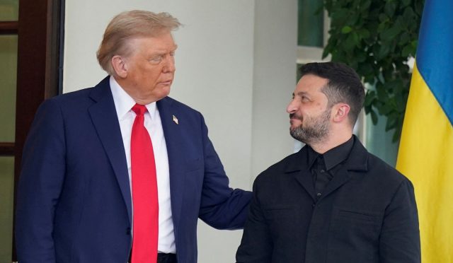 beyaz-sarayda-kritik-tepe-trump-ve-zelenski-bir-arayageldi-6hSX8qil.jpg