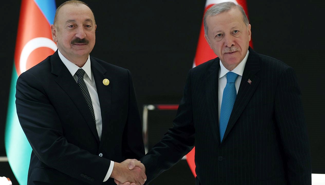 Cumhurbaşkanı Erdoğan Çin’de Aliyev’le bir ortaya geldi