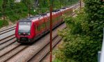 danimarkada-tren-raydan-cikti-cok-sayida-yarali-var-p67zJEXa.jpg