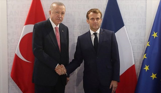 erdogan-macron-gorusmesi-turkce-paylasim-yapti-israile-reaksiyon-gosterdi-kHa5Q8yz.jpg