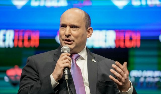 eski-israil-basbakaniulke-cokuste-dedinetanyahuya-sert-cikti-whNzUaOI.jpg