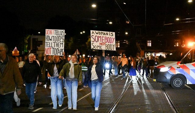 hollandada-kadinlar-icin-inancli-sokaklar-hareketi-LlRtV9zP.jpg