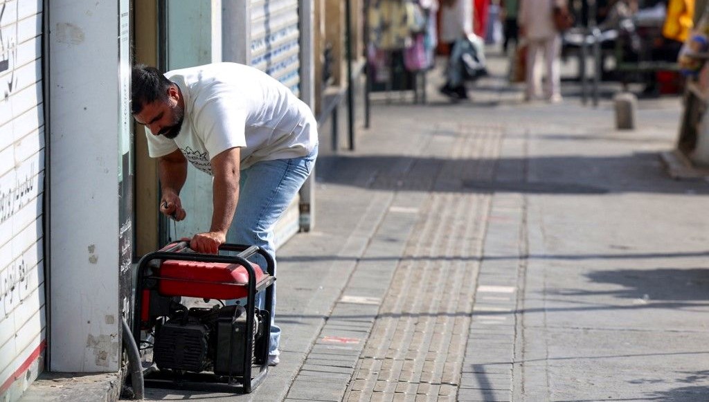 İran’da elektrikler her gün 2 saat kesik: Esnaf sıkıntı durumda