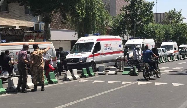 iranin-guneydogusunda-silahli-taarruz-5-polis-hayatini-kaybetti-bKpgaTzM.jpg